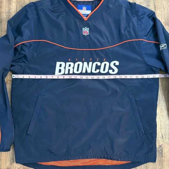 NFL Denver Broncos Reebok Men’s VTG On Field Embroidered Pullover Windbreaker L - Picture 4 of 9